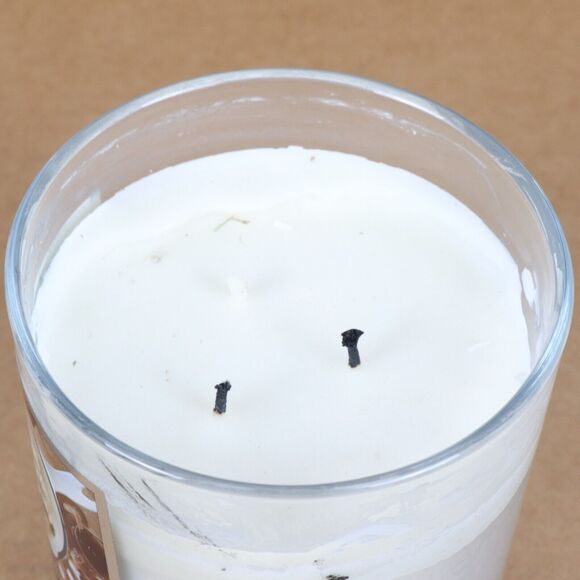 Hallmark Molten Marshmallow 16 oz Scented Candle - Picture 2 of 4